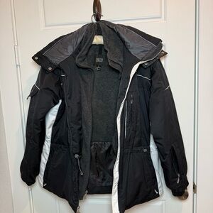 NILS Black and White Ski Jacket